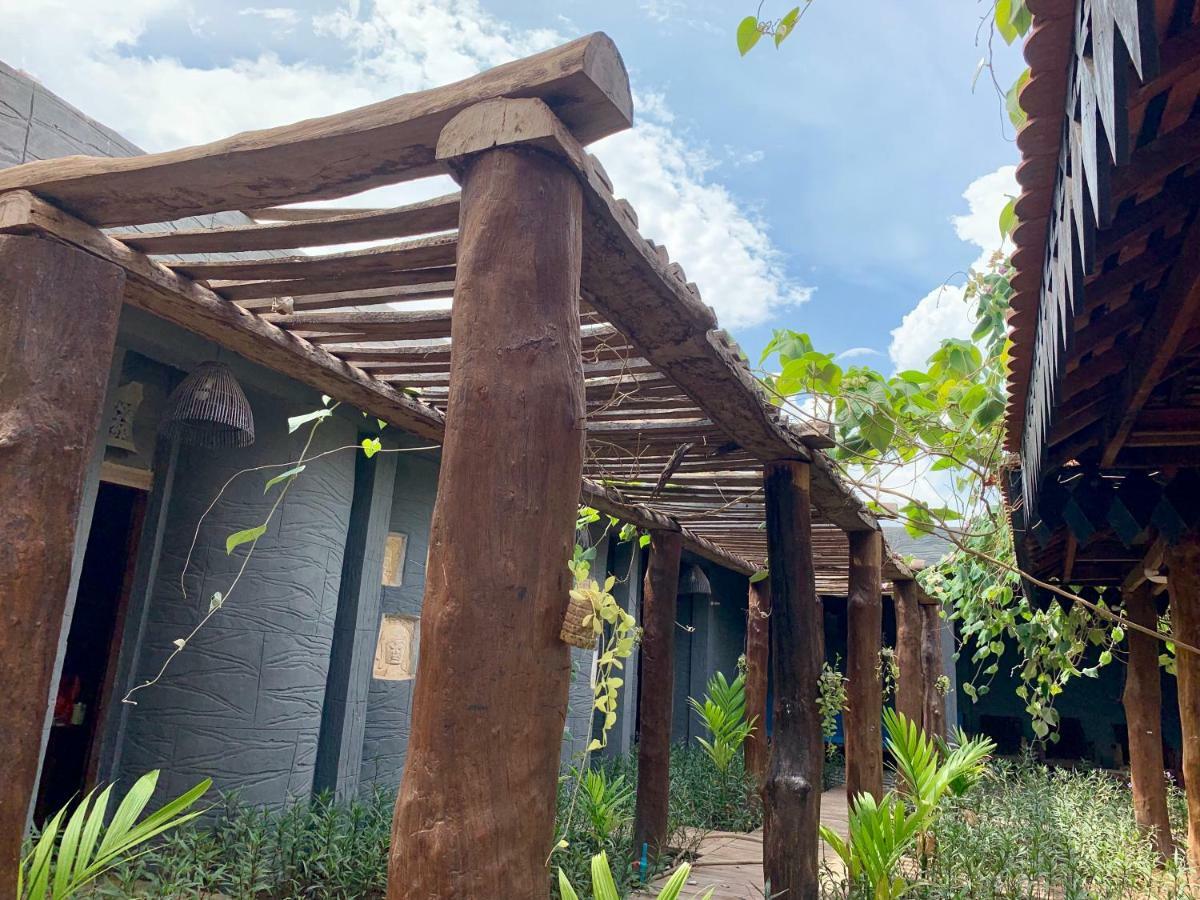 Little Prince Resort & Spa Siem Reap Buitenkant foto